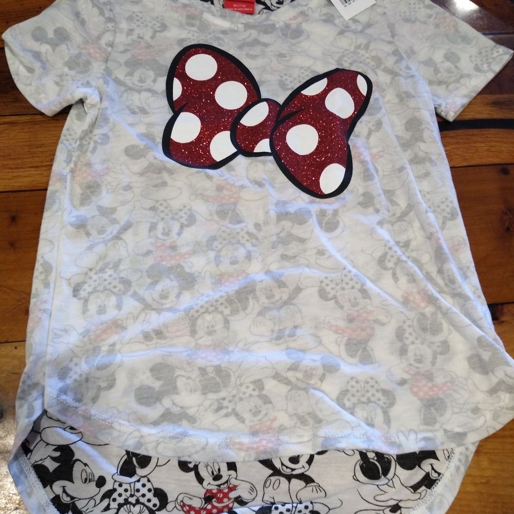 NWT Disney shirt 7/8